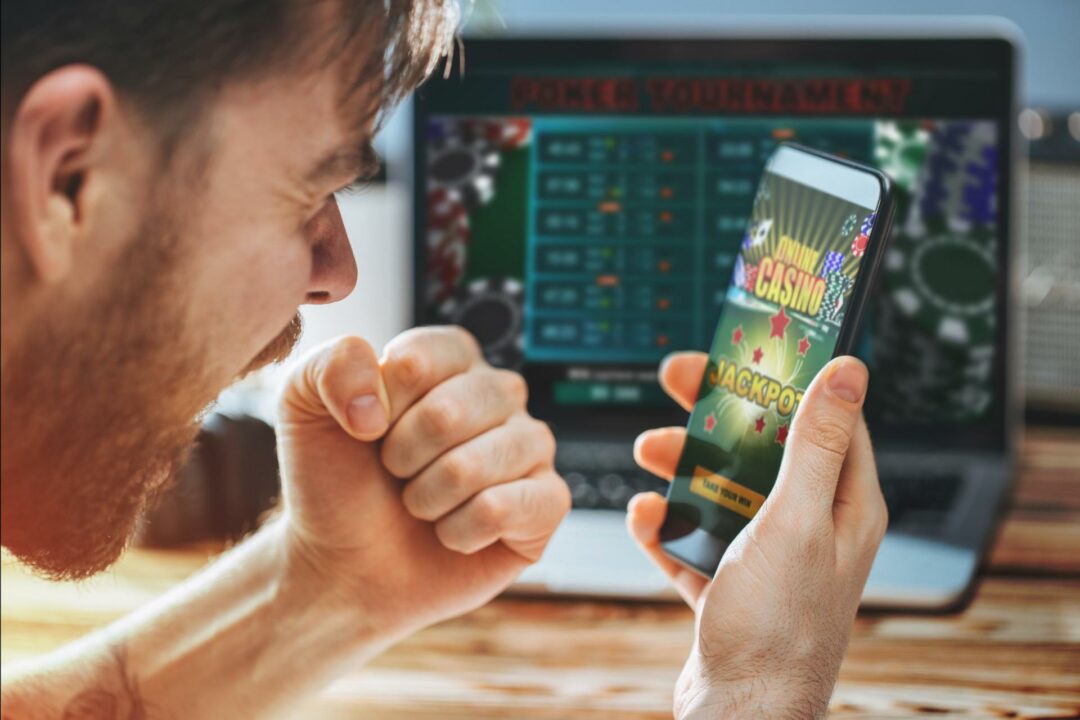 Interested in Playing at Online Casinos? Keep These in Mind for the Greatest Experience