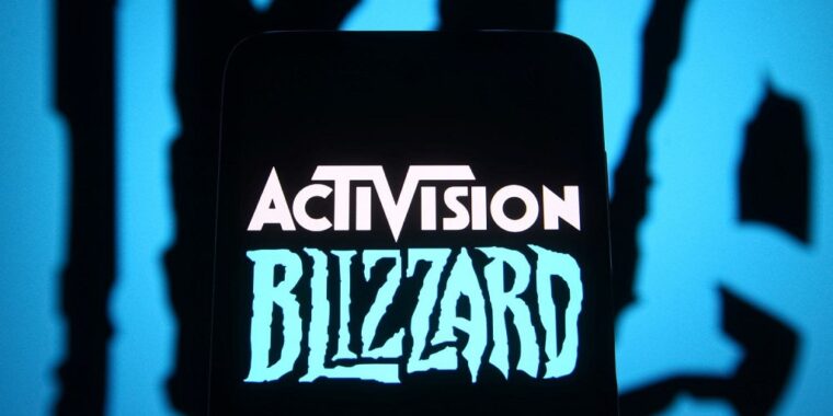 Microsoft Buys Activision Blizzard